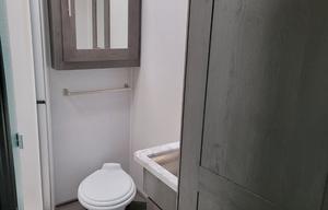 2022  Class A RV 38FT W/Bunk Beds / 2 Full Baths