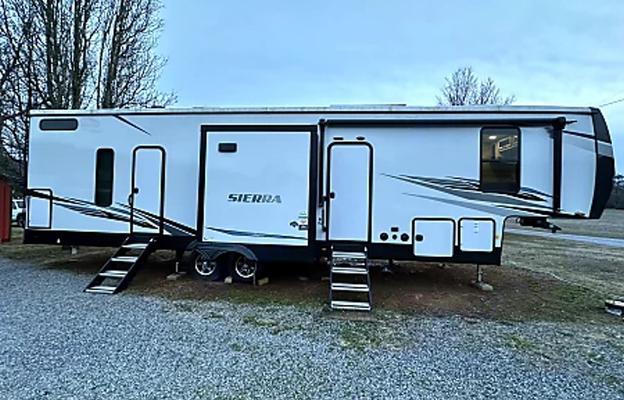 2022 Forest River Sierra HAL 1005