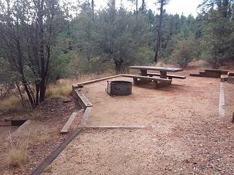 Hilltop Campground: Site 14 Loop B