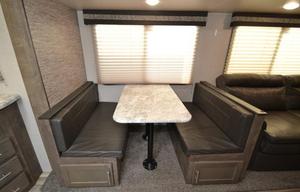 2020 KZ Connect! Beautiful, spacious, and cozy!