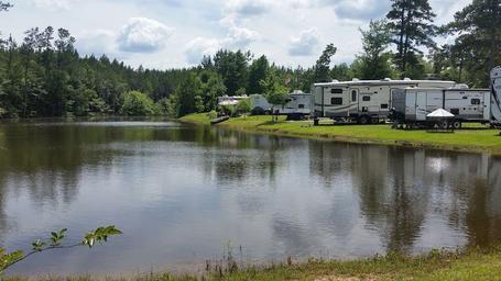 Shady Cove RV Park