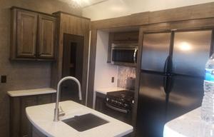 2021 Heartland Bighorn 3800BH