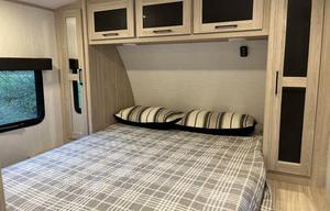 Sundance UltraLite | Big Camper w/ Kids' Bunkhouse