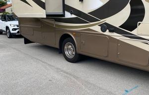 2017 Thor Motor Coach Windsport 35M