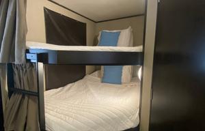 2017 Grand Design Imagine 2800BH RV rental photo 8