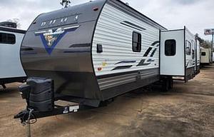 Great kids camper! 2 Baths & Washer! Sleeps 9+