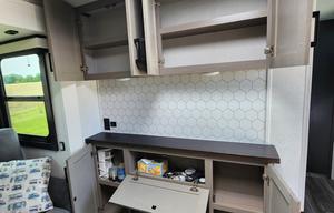 2025 Jayco Jay Feather 29QBH RV rental photo 23