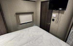 The Meramec – Outdoor Escape Camper