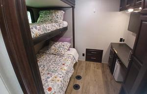 The whole family 2 bedroom + loft