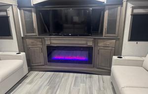 2023 Grand Design Solitude 380FL R