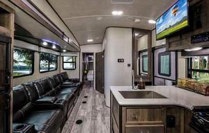 AGA 7 -	2019 Heartland Torque T322