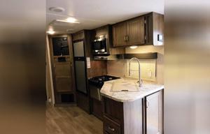 Cozy Coleman Camper - Adventure Awaits