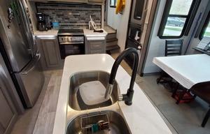 2021 Keystone RV Montana 3231CK