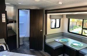 "Trixie" bunk bed, pet friendly & master bedroom