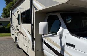 2017 Coachmen RV Leprechaun 260DS Ford 450