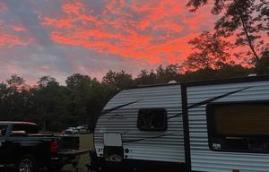2020  DELLA TERRA 28 KRD,  34 ft SLEEPS 9