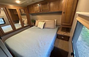 Upgraded Big Woody in Pigeon Forge (Delivery Only)
