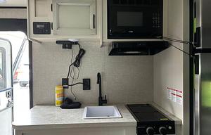 2022 Jayco Jay Flight SLX 8 242BHS RV rental photo 14