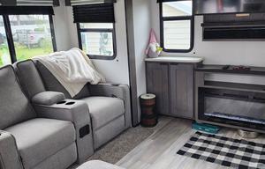2021 MPG 2780RE RV rental photo 25