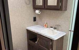2017 Forest River RV Vibe Extreme Lite 258RKS RV rental photo 23