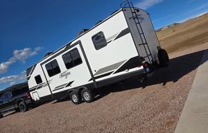 2022 Grand Design Imagine 2800BH