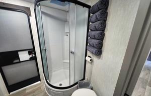 2025 VIKING. Spacious Camper!
