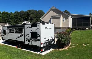 Elite Escape RV Rentals Co.   -   Delivery Only