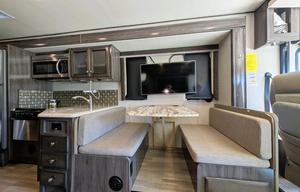 2019 Holiday Rambler - Admiral 32S