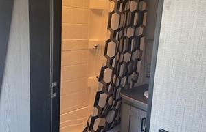 Spacious Family Friendly 35 Ft Bunkhouse