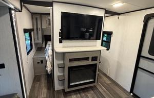 Delivery-Setup included | Sleeps 8 | Starlink WiFi