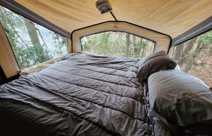 2015 Palomino SolAire 213 X RV rental photo 16