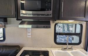 2017 Dutchmen RV Kodiak Ultra Lite 186E