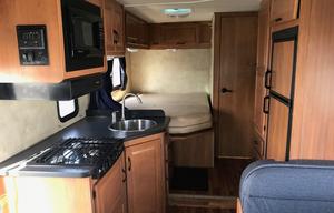 2013 Thor Motor Coach Four Winds 23A Ultimate