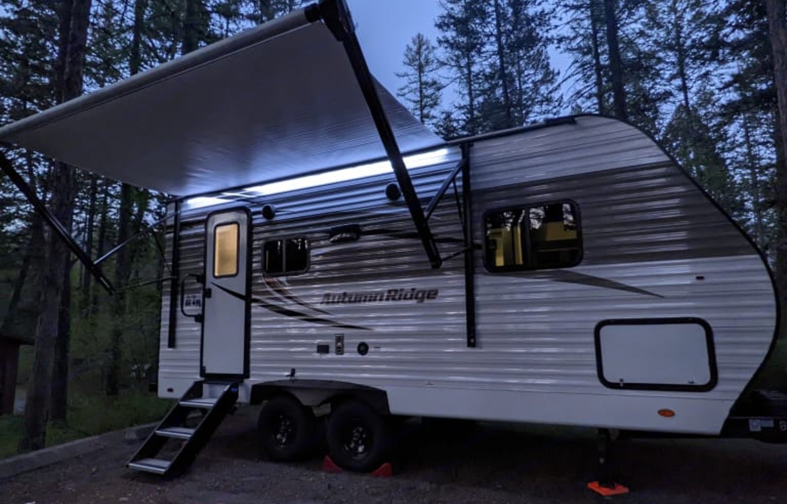 Cozy Couples Camper near Glacier - Pet Friendly!