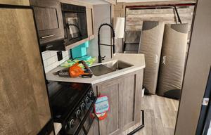 2022 Toyhauler with 13 ft garage