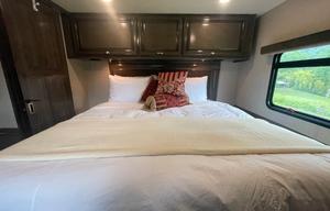 2020 Holiday Rambler Admiral 29M