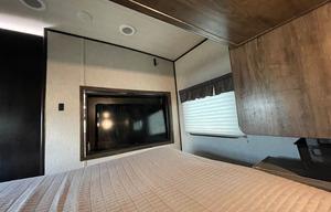 2019 Luxury Travel Trailer w/ Bunk Room house!