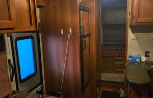 2011 Coachmen RV Freelander 27QB RV rental photo 8
