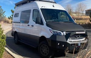 Hank - 2021 Summit Adventure Vans Long's Peak