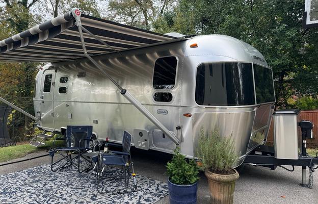 2024 Airstream Globetrotter