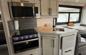 2024 Entegra Coach Odyssey 31F Bunkhouse Adventure