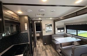 FR3 Class A 2023 – No CDL, Perfect for Burning Man