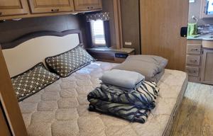 2018 Thor Motor Coach Hurricane 35M
