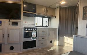 2021 Heartland Sundance Ultra Lite 265 BH RV rental photo 4