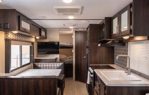 2020 Prime Time RV Tracer Breeze 22MDB