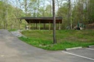 R.D. BAILEY LAKE GROUP SHELTERS