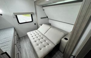 2024 Grand Design Transcend Xplor 33ft Luxury BH