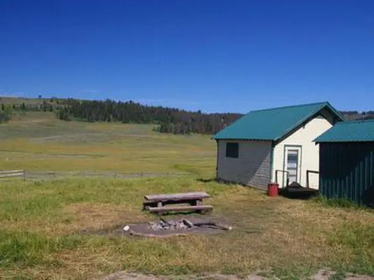 001, Loop: MCCAIN CABIN