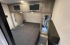 Bunkhouse 2022 Dutchmen Kodiak Ultra Lite 283BHSL