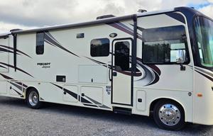 2019 Jayco Precept 33U RV rental photo 10